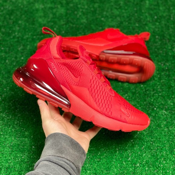 Nike Air Max 270 Mens Running Shoes Triple University Red CV7544-600 NEW Multi - Picture 1 of 6